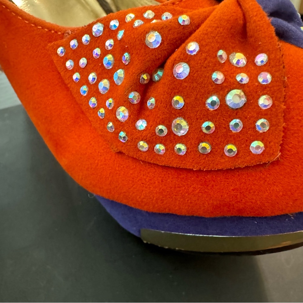 NEW Bertinni Platform Suede Stiletto Heels - Picture 7 of 16